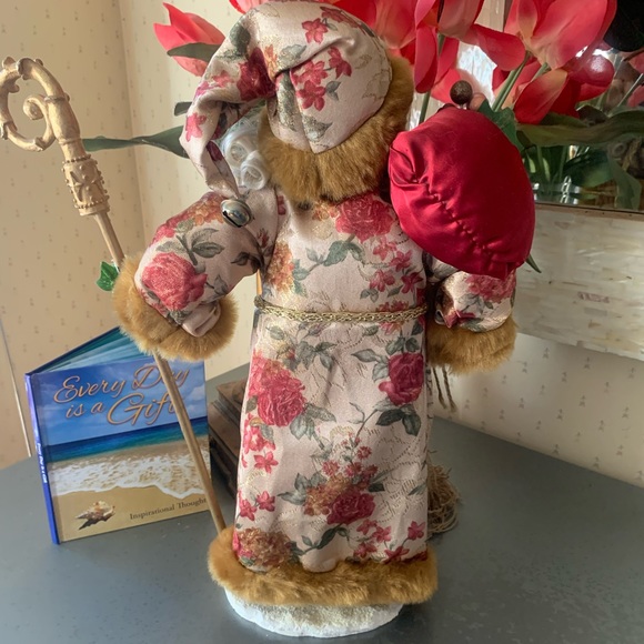 VINTAGE from the 1980’s, RARE, K-Mart Old World Santa Clause. BEAUTIFUL, clean. - Picture 3 of 9